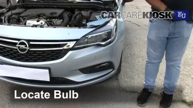 2018 Opel Astra CDTI 1.6L 4 Cyl. Turbo Diesel Lights Highbeam (replace bulb)